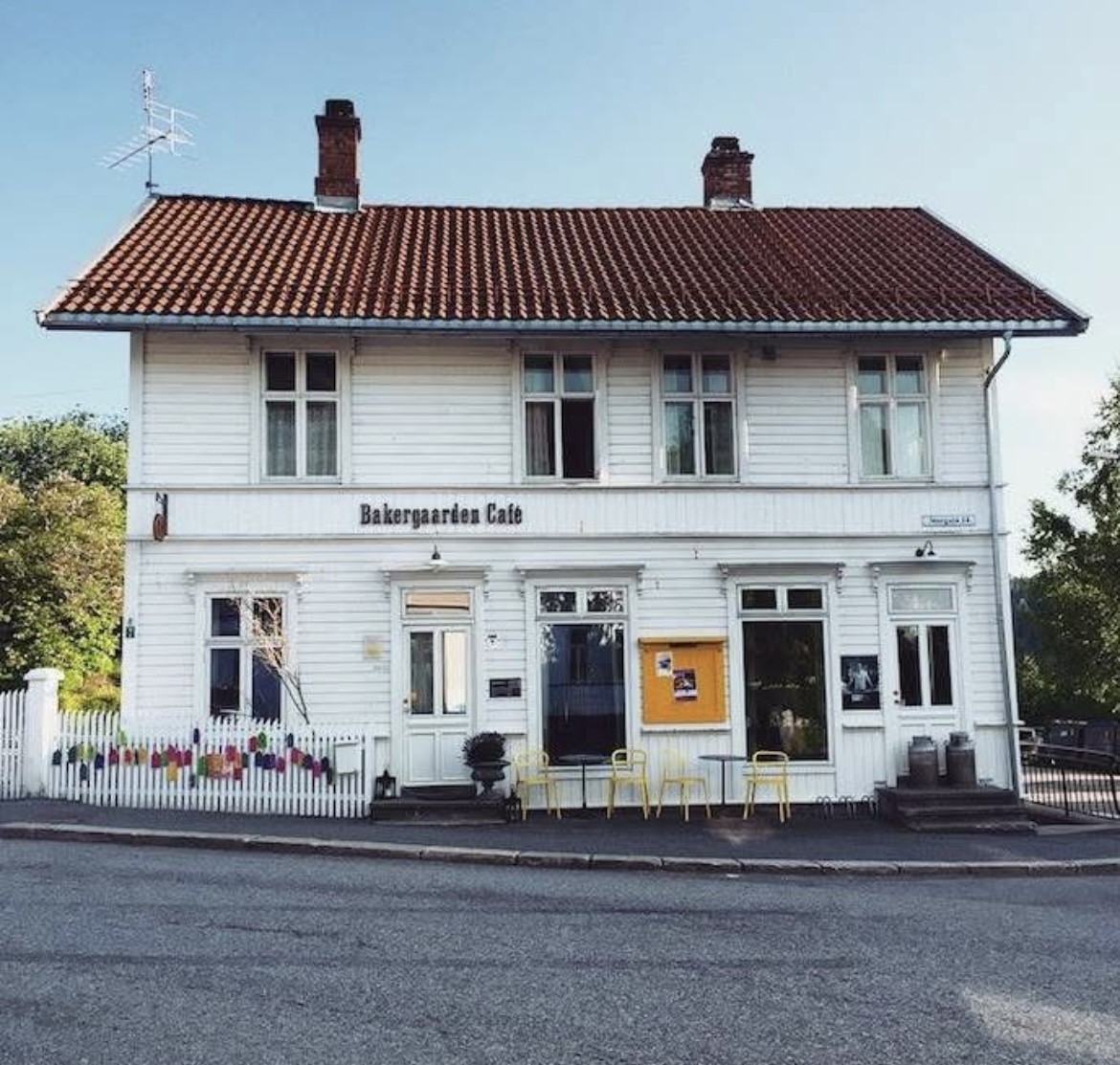 salgsutstilling på bakergården – Ørje